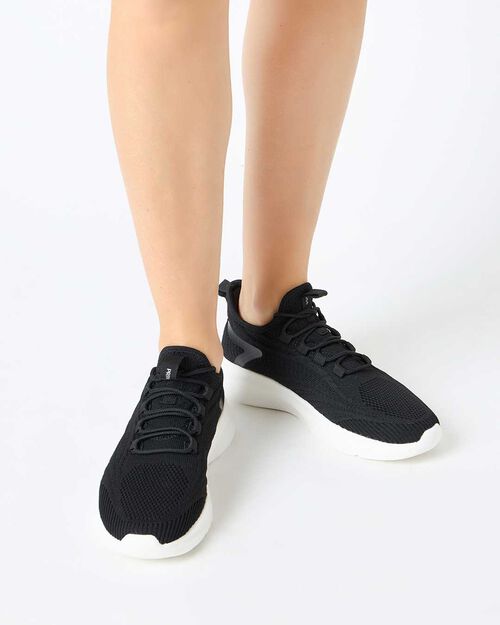 Slip on donna nera in tessuto, 